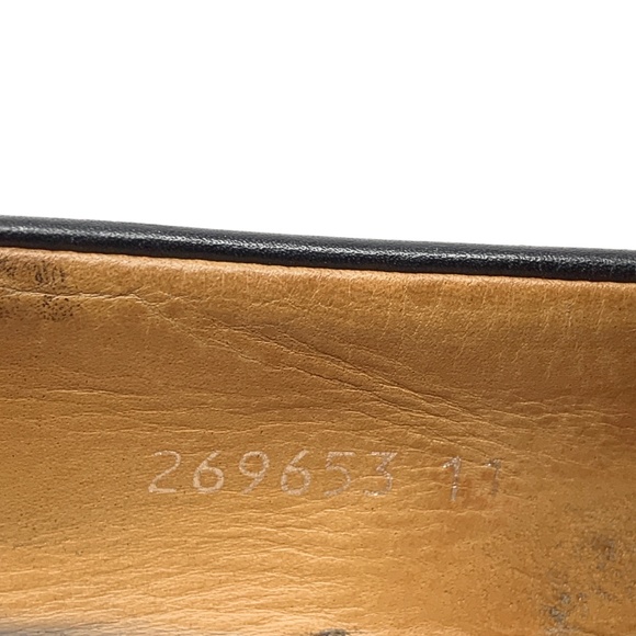 GUCCI Black Leather Silver Horsebit Luxury Loafer - Picture 8 of 8